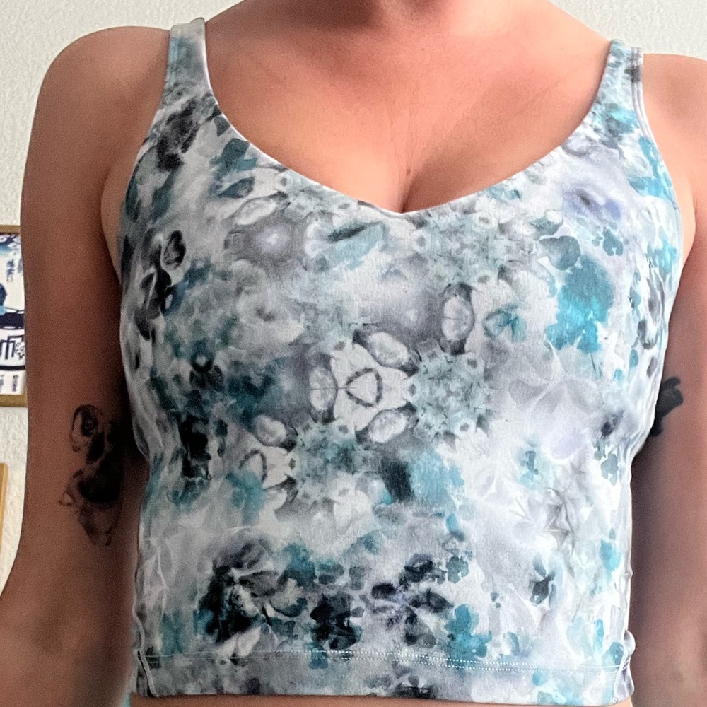 Lululemon Athletica Blue and Gray Printed Tank Top